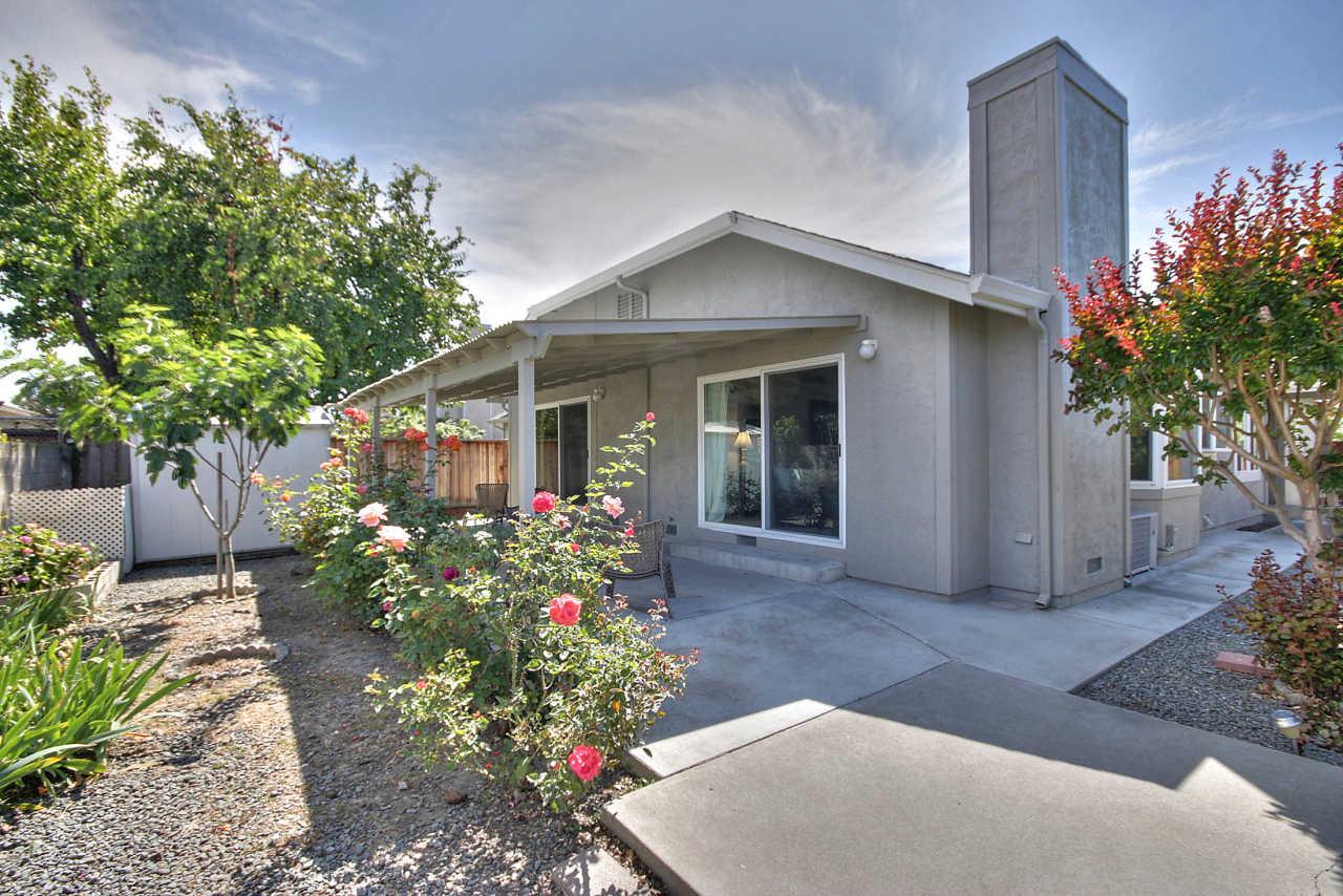 5002 Mattos Ct Fremont, CA 94536