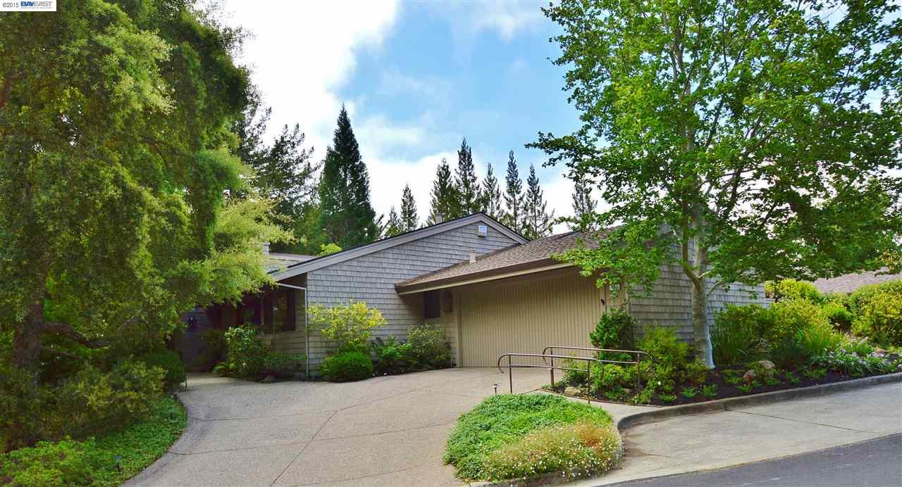 401 Ridge Gate Rd Orinda, CA 94563