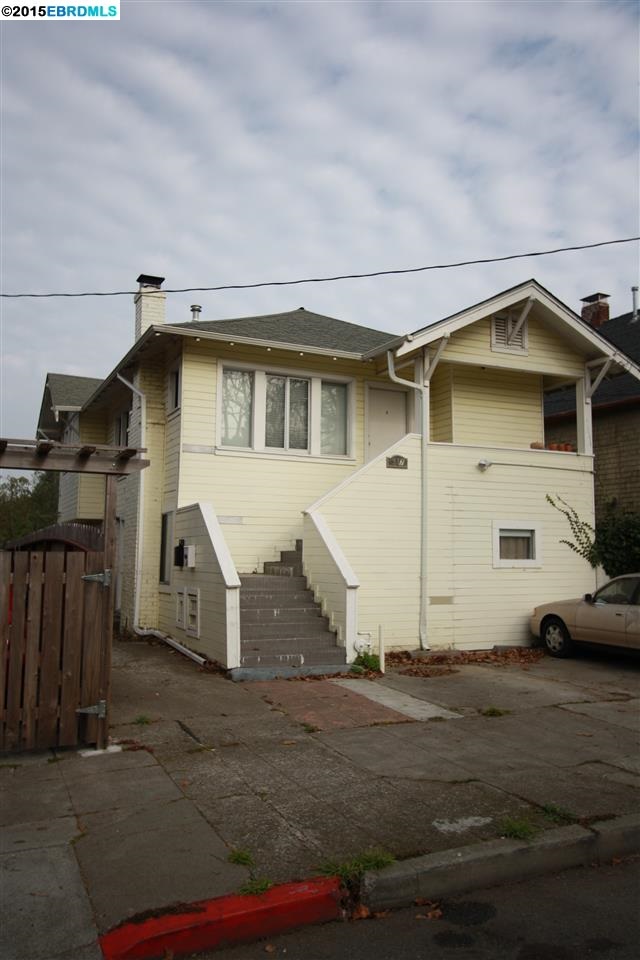 917 Bancroft Way Berkeley, CA 94710