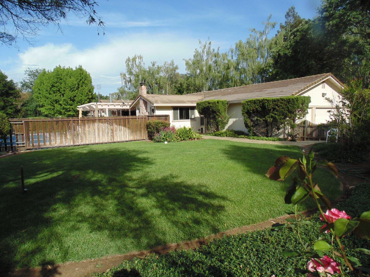 16445 Carlson Dr Morgan Hill, CA 95037