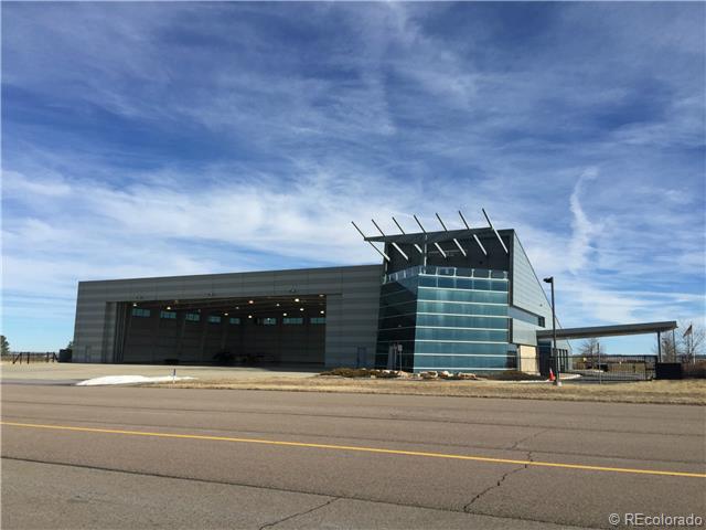 8725 Aviator Lane Englewood, CO 80112