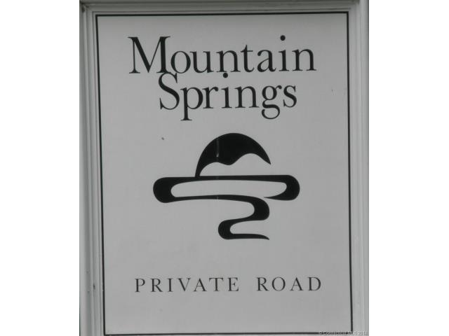 15 Mountain Spring Rd Canton, CT 06013