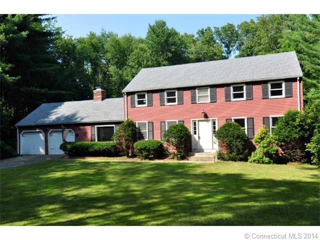 10 Hamilton Ln Simsbury, CT 06089