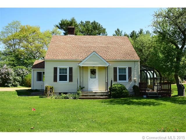 419 River Rd Willington, CT 06279