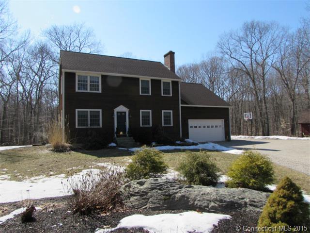 727 Pendleton Hl N Stonington, CT 06359