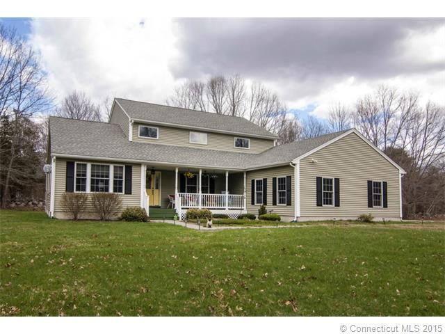 70 Velgouse Rd Montville, CT 06370