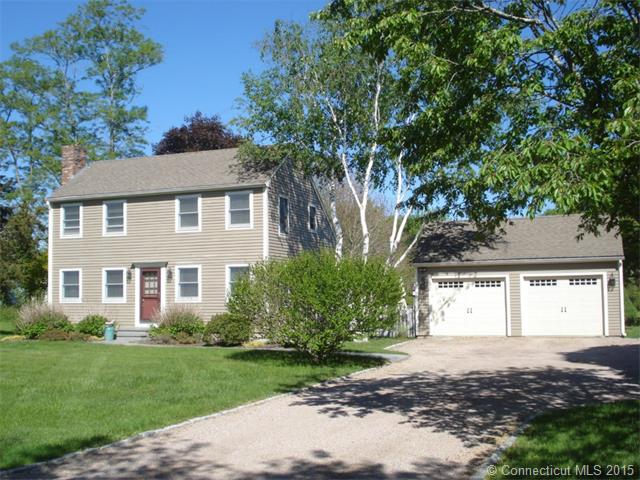 698 Pequot Trail Stonington, CT 06378