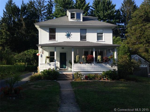 8 Pratt St Chester, CT 06412