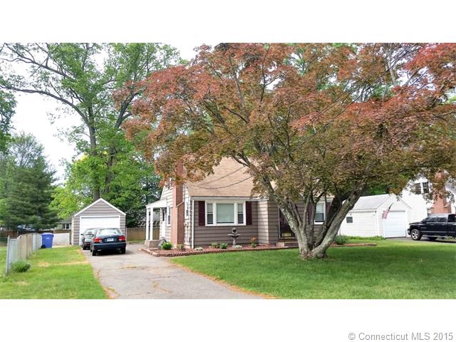 33 Grove Rd Cromwell, CT 06416