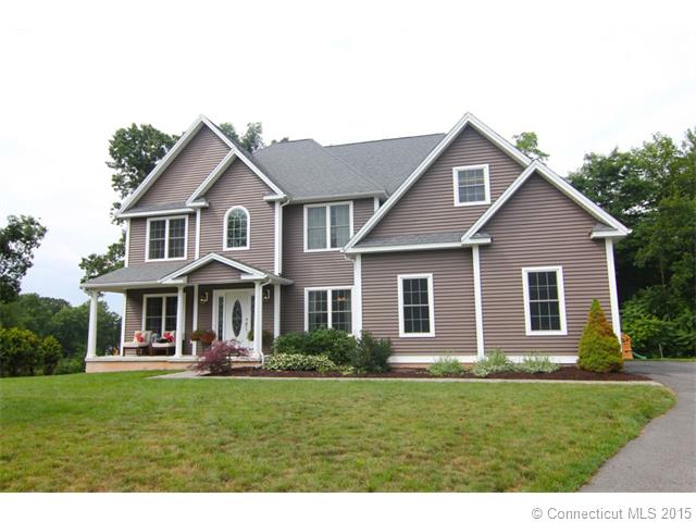 20 Jennifer Ln Cromwell, CT 06416