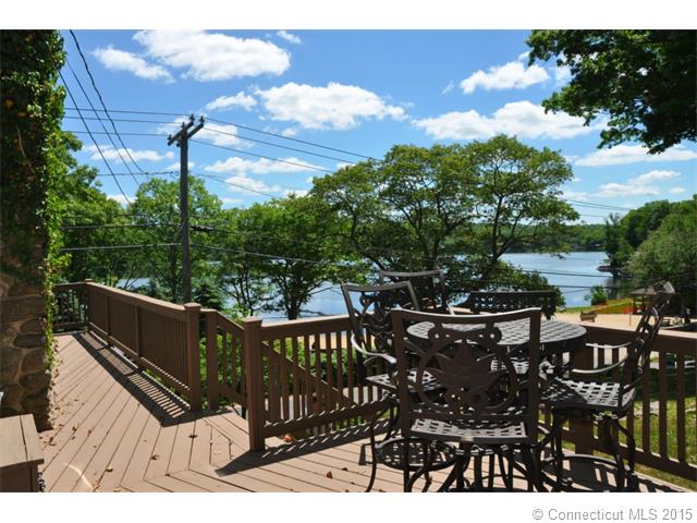 5 Ridgewood Rd E Haddam, CT 06423