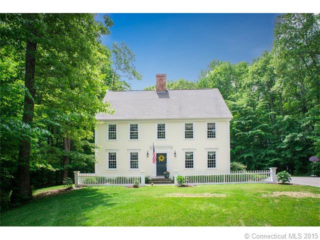 28 Northwinds Dr Essex, CT 06442