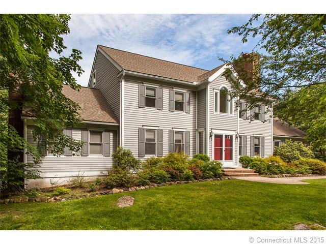 56 Newton Rd Woodbridge, CT 06525