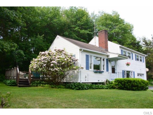 863 Whittemore Road Middlebury, CT 06762
