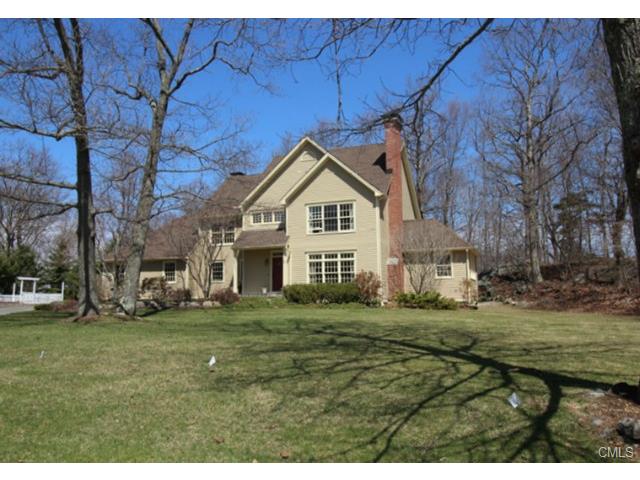 6 Raven Crest Drive Bethel, CT 06801