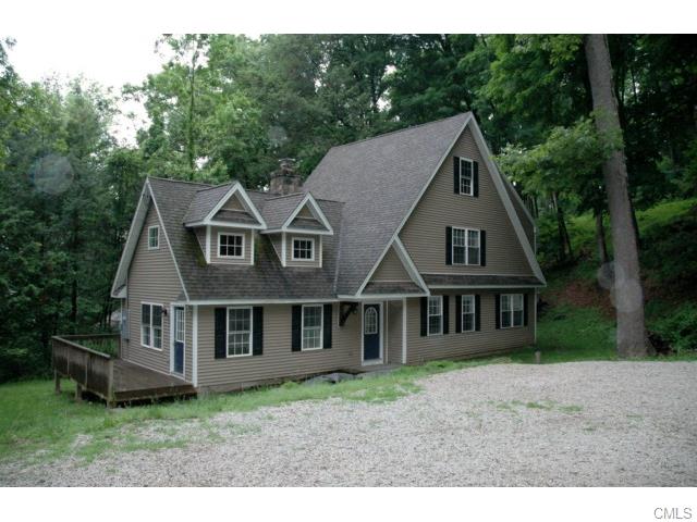 9 Inglenook Road New Fairfield, CT 06812