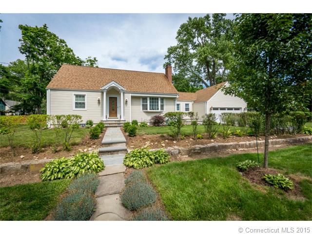 105 Holmes Ave Darien, CT 06820