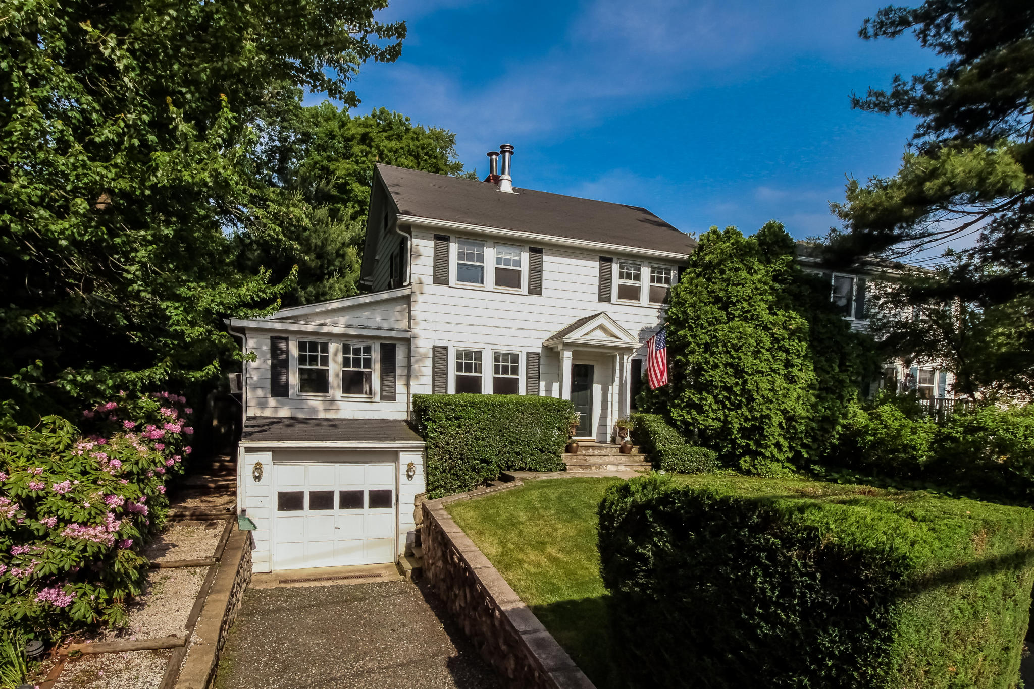 73 Hoyt St Darien, CT 06820