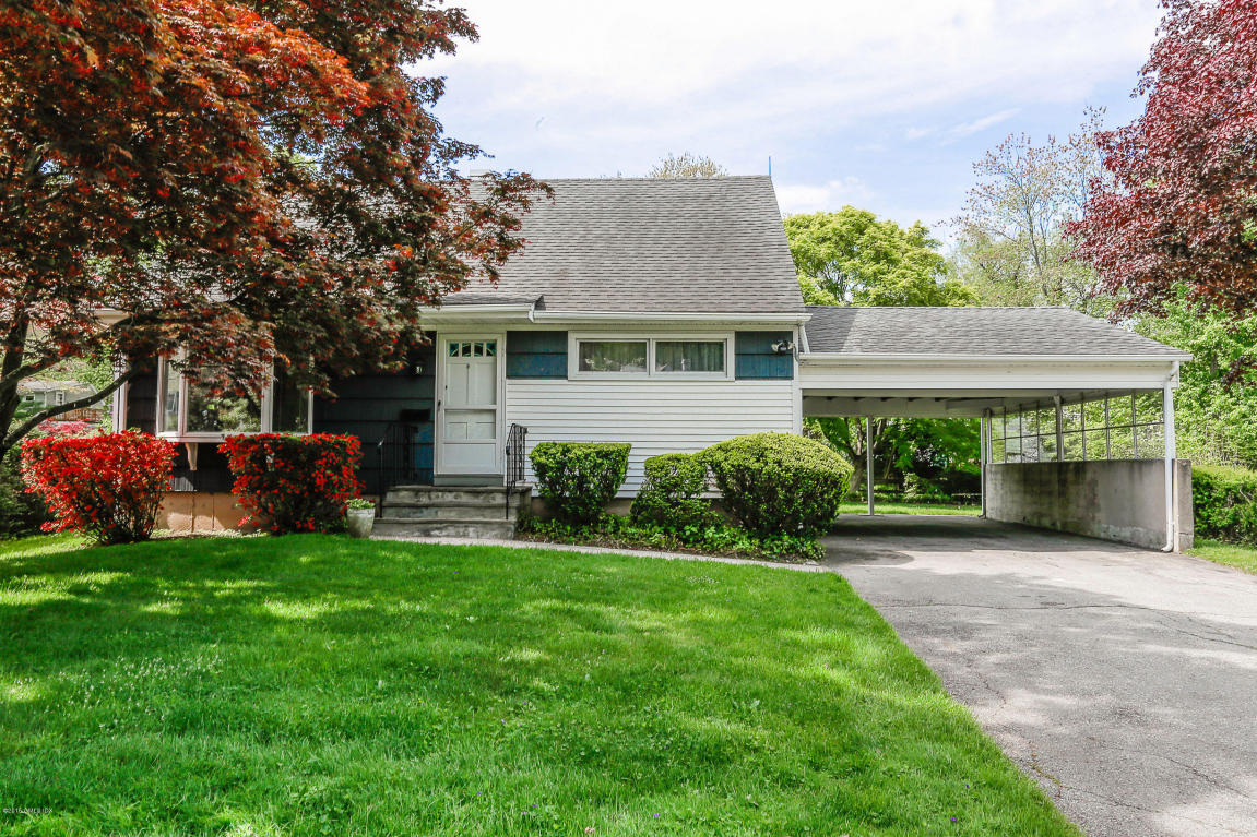 12 Bonwit Road Riverside, CT 06878