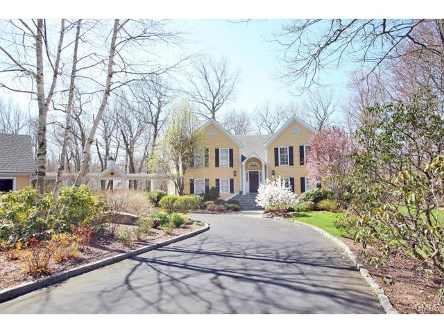 37 Alwyn Lane Weston, CT 06883