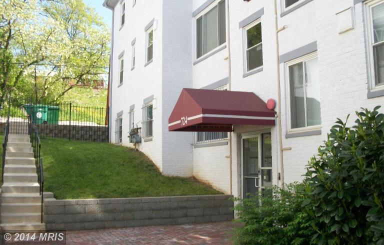 724 Brandywine St SE #104 Washington, DC 20032