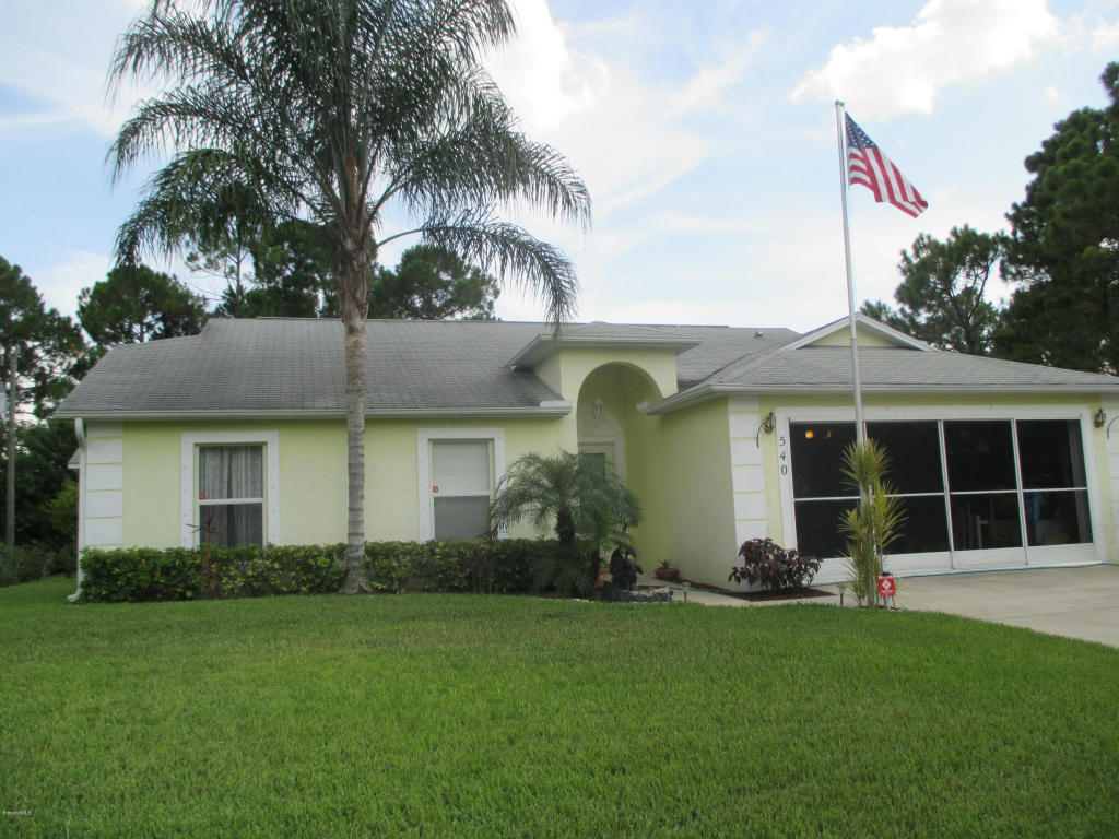 540 Hammond St SW Palm Bay, FL 32908