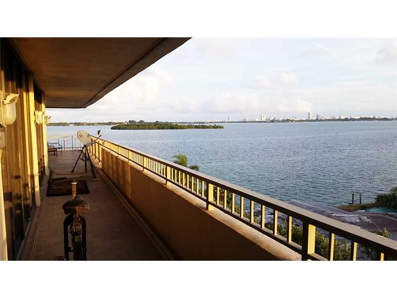 11111 Biscayne Bl Unit #557 Miami, FL 33181