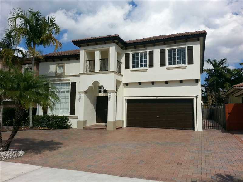 931 SW 155 Ct Miami, FL 33194