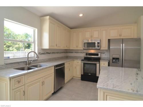 431 Boleyn Cir Lehigh Acres, FL 33974