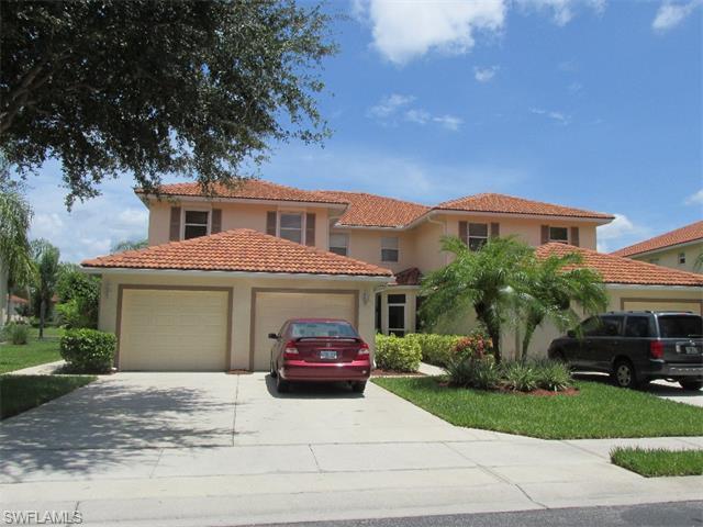 440 Robin Hood Cir #101 Naples, FL 34104