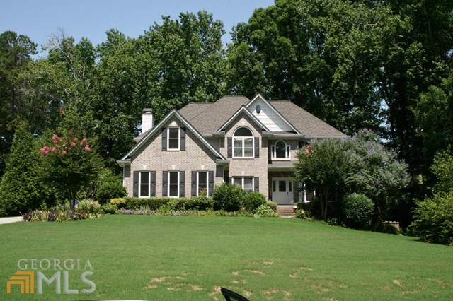 1060 Oaklake Ter Watkinsville, GA 30677