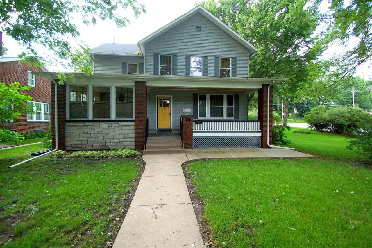 4 Thode Ct Davenport, IA 52802