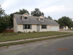 105 DAVID Drive Braceville, IL 60407