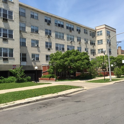 6040 North Troy Street #112 Chicago, IL 60659
