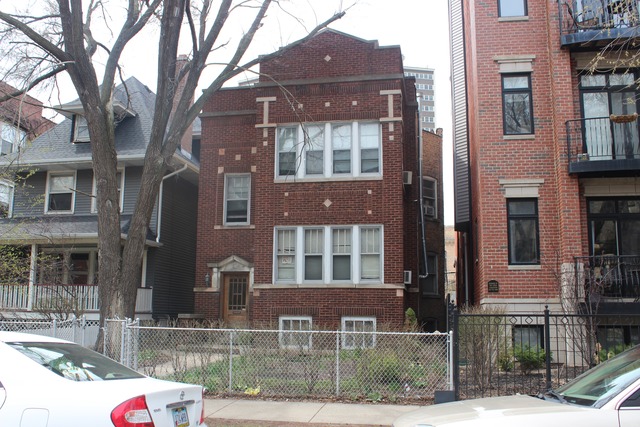 5814 North Winthrop Avenue Chicago, IL 60660