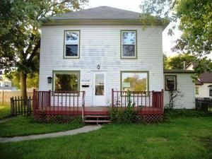 120 North ELM Street Cullom, IL 60929
