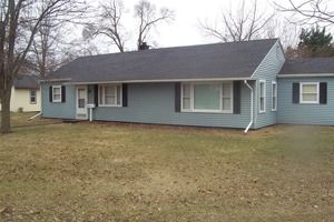 1115 School Street Henry, IL 61537
