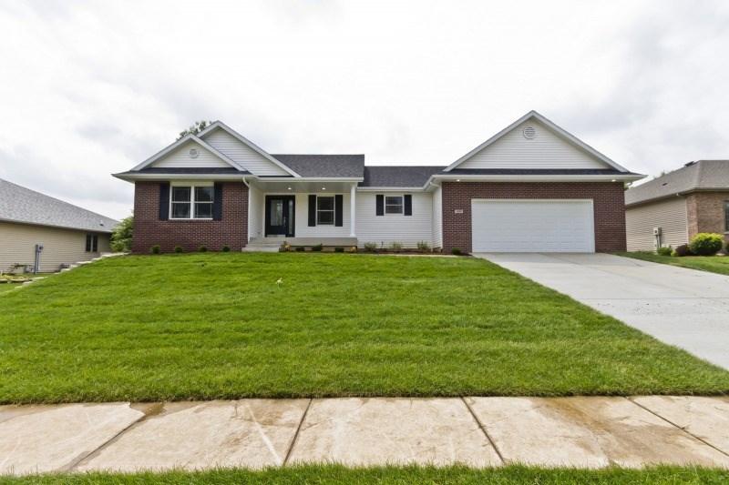 809 Cherokee Dr Springfield, IL 62711