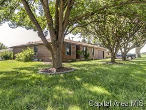 22 Silver Rod Dr Springfield, IL 62711