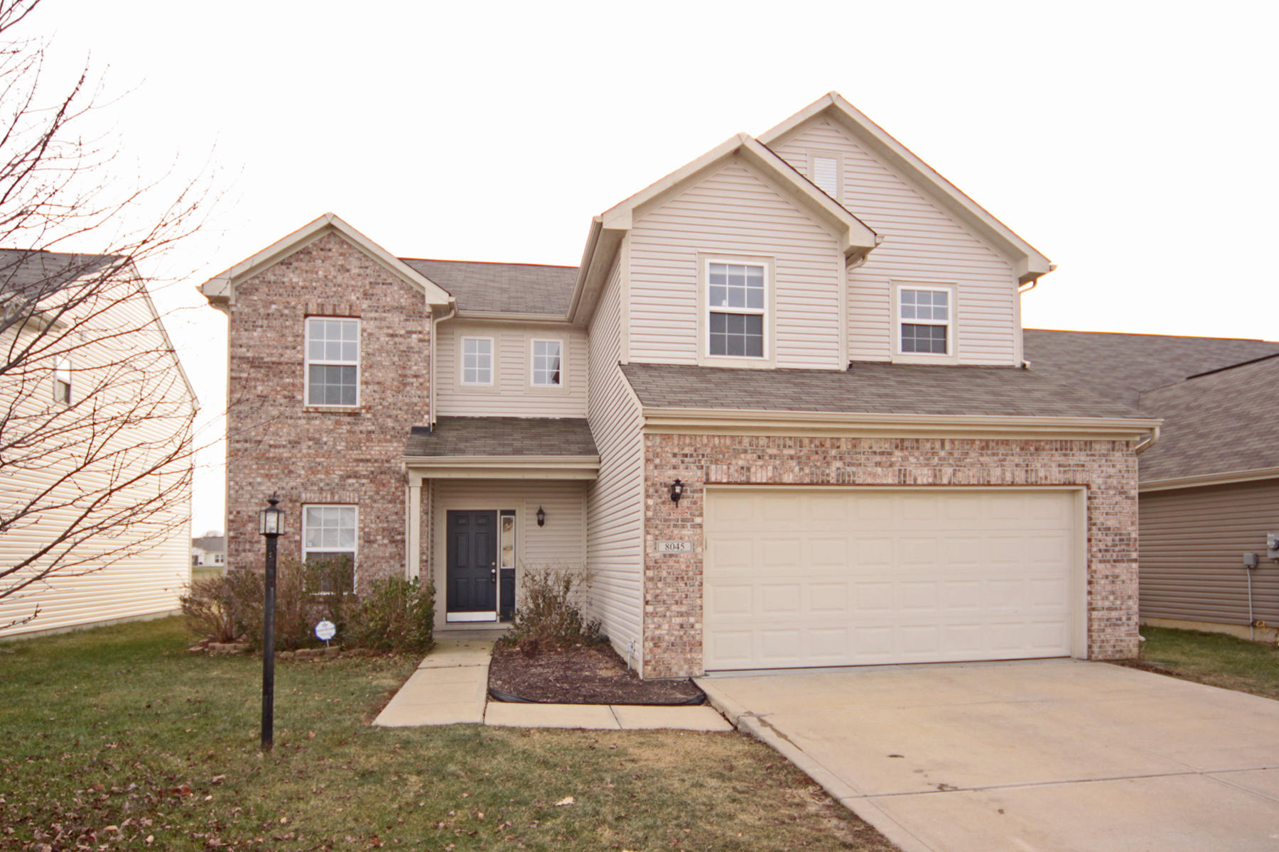 8045 Little River Ln Indianapolis, IN 46239
