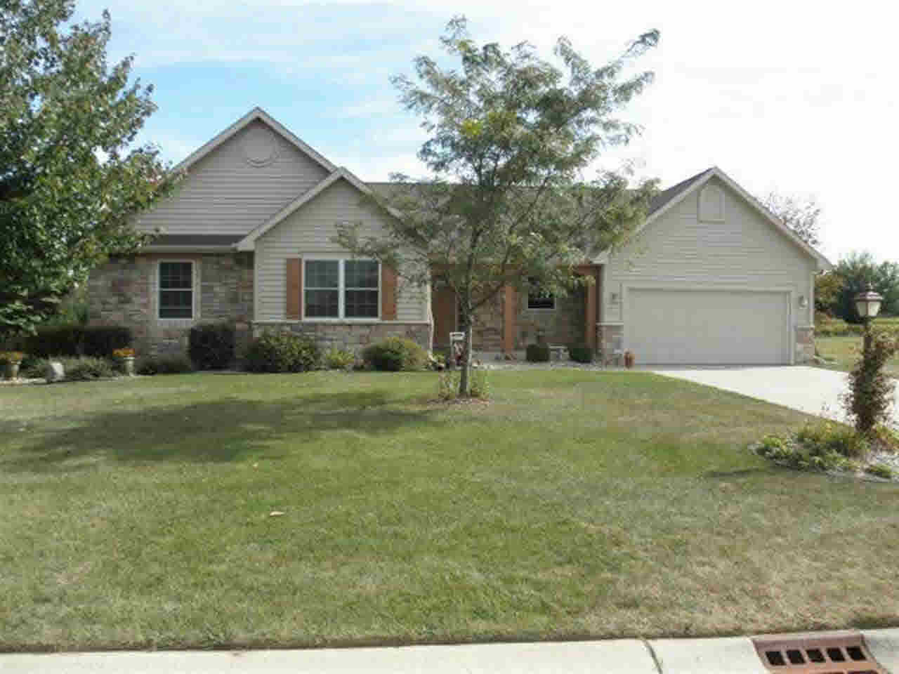 13510 Crestwicke Court Middlebury, IN 46540