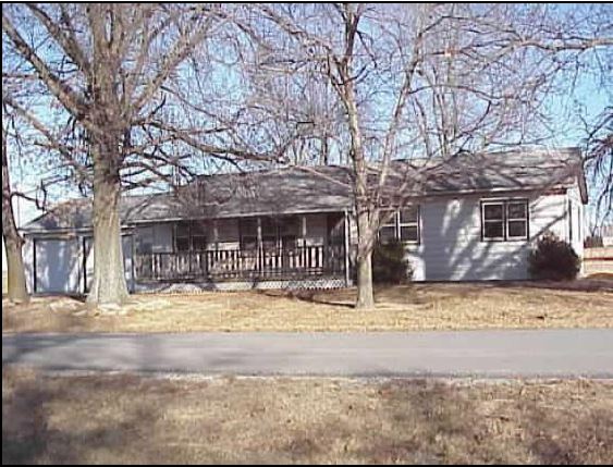 103 Oak St Winchester, Ks, 66097 Jefferson County Winchester, KS 66097