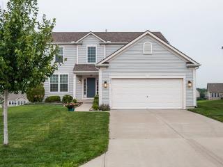 8812 Sunray Dr Shawnee, KS 66227