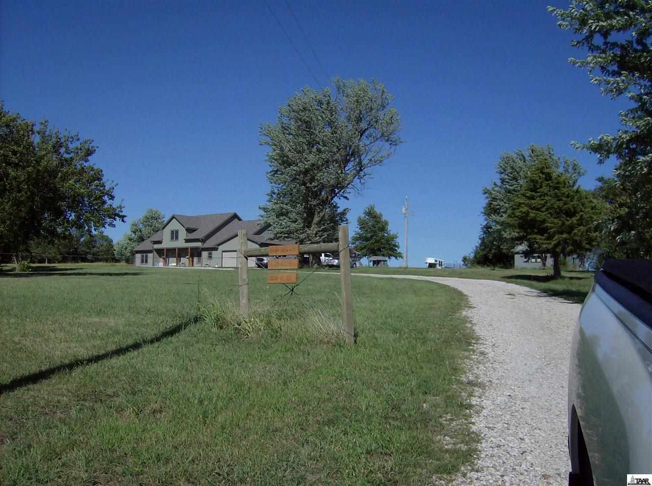 12728 U Rd Hoyt, KS 66440