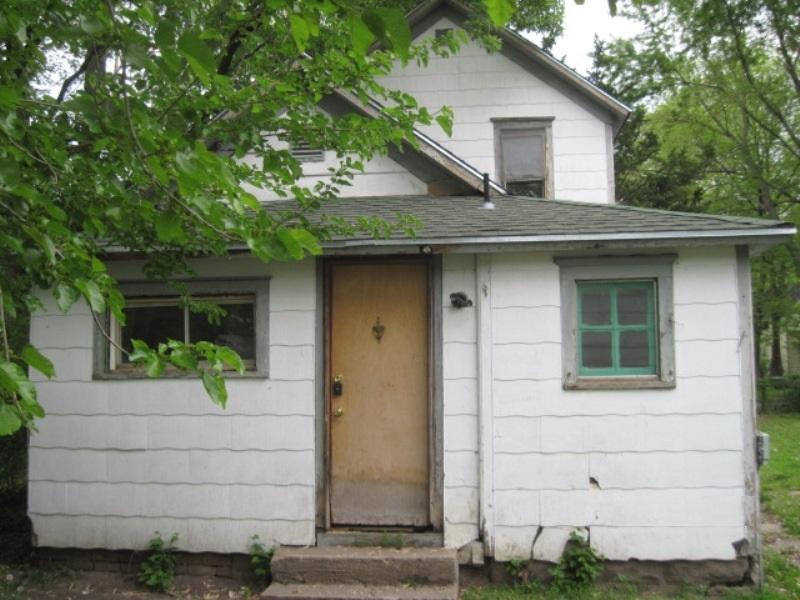 541 NE Grattan St Topeka, KS 66616