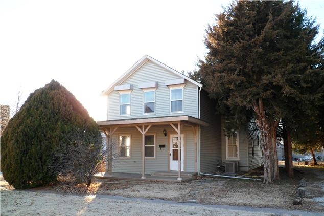 401 N Oak St Eureka, Ks, 67045 Greenwood County Eureka, KS 67045