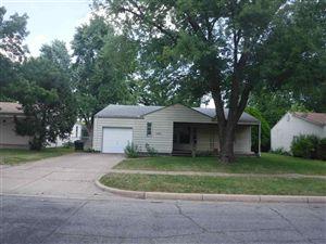 2338 S Estelle St Wichita, KS 67211