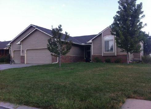 10606 W Yosemite St Wichita, KS 67215