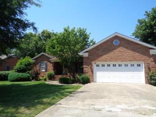 46 Austin Ct Murray, KY 42071