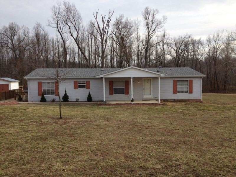 5557 Nortonville Road Saint Charles, KY 42442